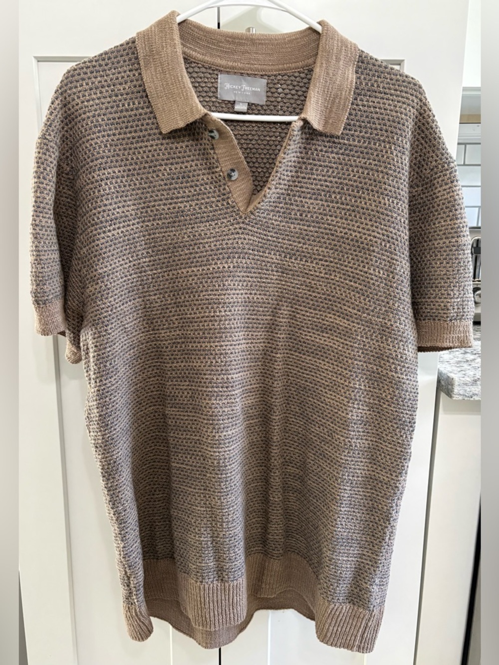 Men’s Hickey Freeman Short Sleeve Sweater Size Large